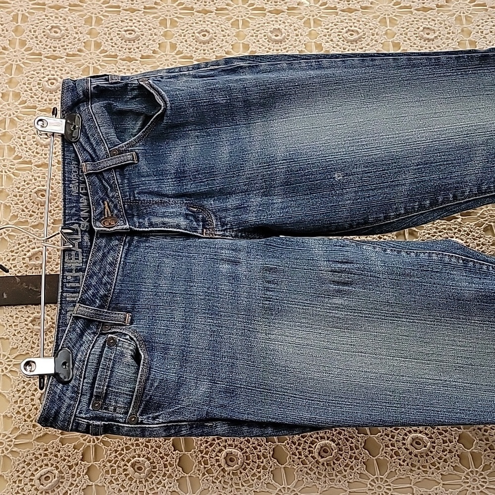 Jeans - Picture 2 of 9